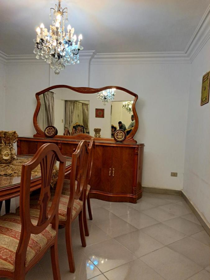 Apartment Furnished At Saqr Quraish Sheraton Area Cairo