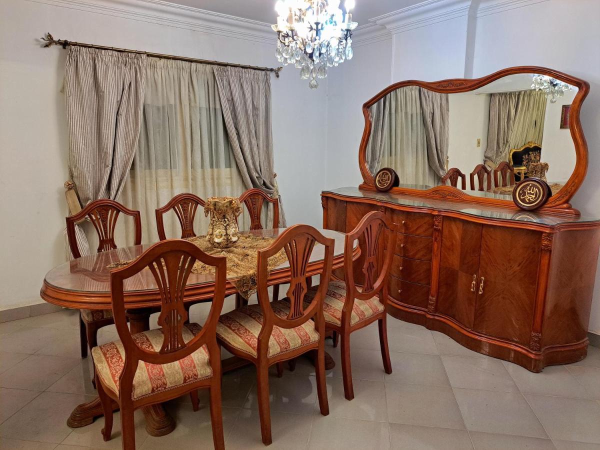 Apartment Furnished At Saqr Quraish Sheraton Area *